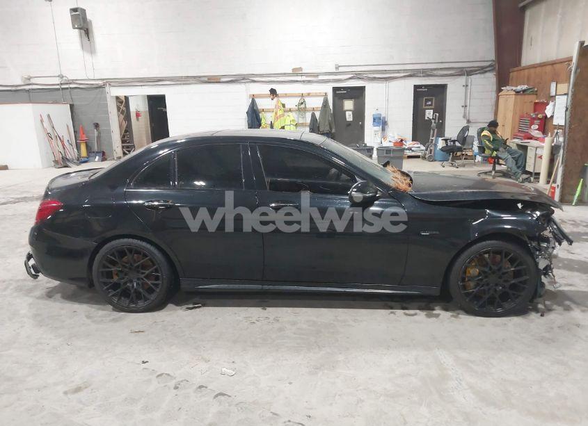 Photo 13 of 2016 Mercedes-benz C 450 AMG 4MATIC (VIN 55SWF6EB3GU142732)