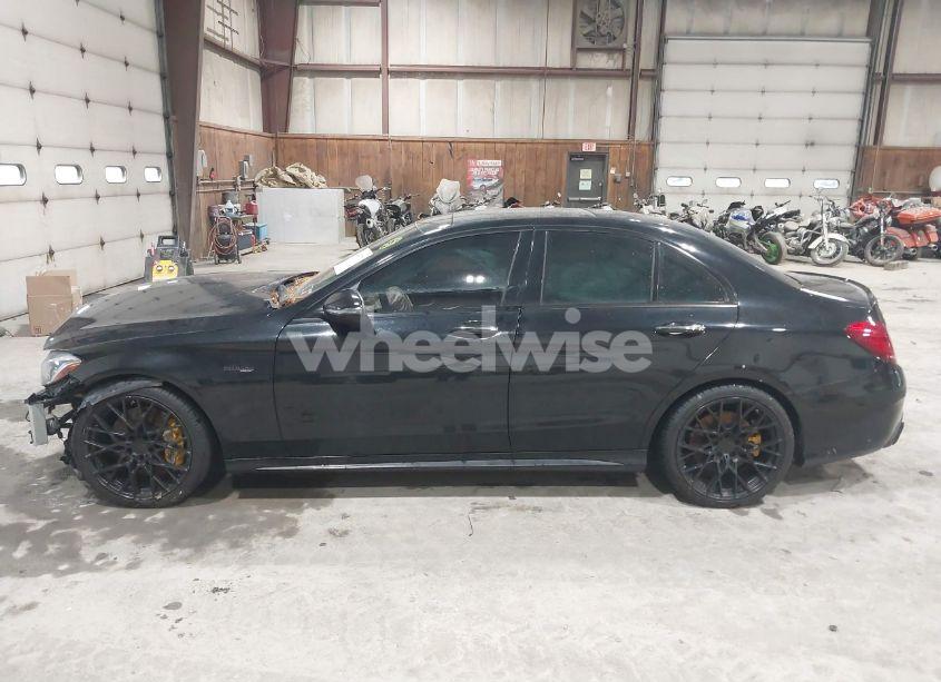 Photo 14 of 2016 Mercedes-benz C 450 AMG 4MATIC (VIN 55SWF6EB3GU142732)