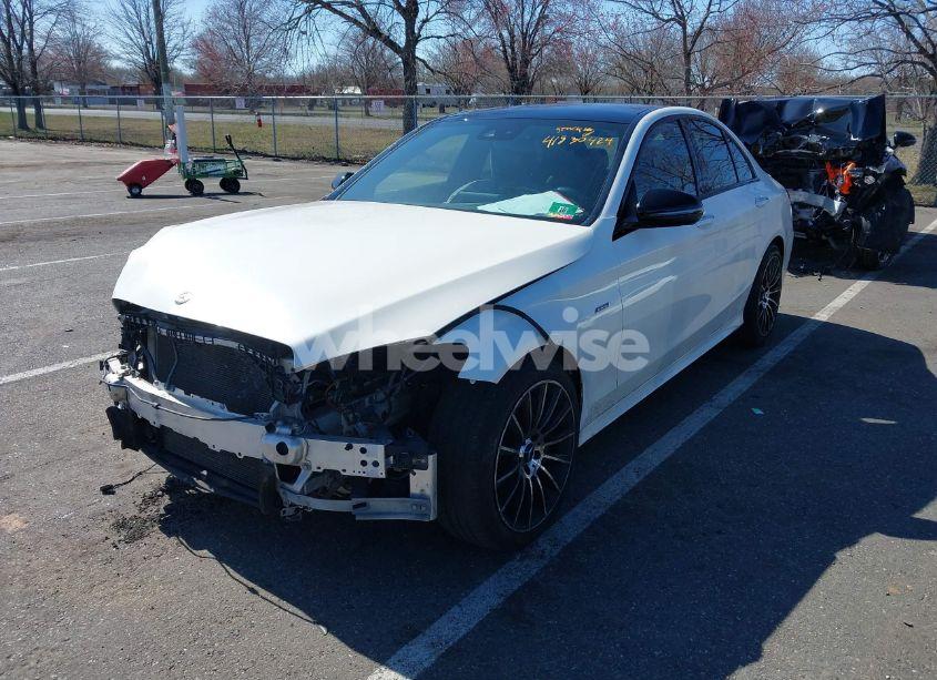 Photo 2 of 2016 Mercedes-benz C 450 AMG 4MATIC (VIN 55SWF6EB4GU124515)