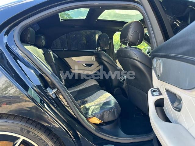 Photo 7 of 2019 MERCEDES-BENZ C 43 AMG N/A (VIN 55SWF6EB7KU288950)