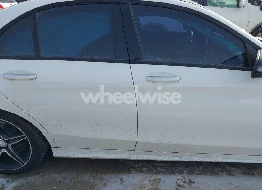 Photo 14 of 2016 Mercedes-benz C 450 AMG 4MATIC (VIN 55SWF6EB8GU130429)