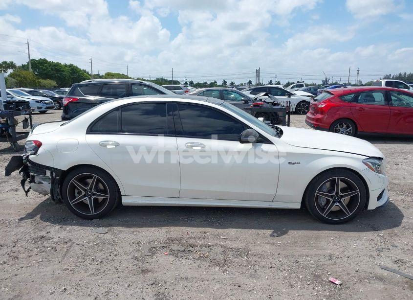 Photo 14 of 2018 Mercedes-benz Amg C 43 4MATIC (VIN 55SWF6EB9JU242891)