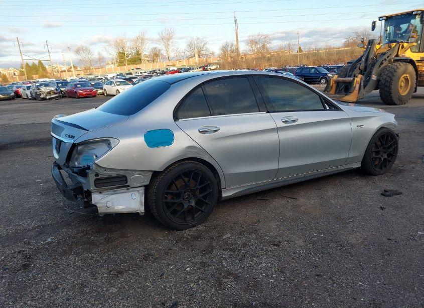 Photo 4 of 2018 Mercedes-benz Amg C 43 4MATIC (VIN 55SWF6EB9JU255673)