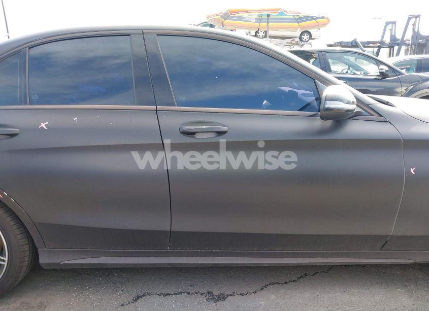 Photo 13 of 2016 Mercedes-benz C 450 AMG 4MATIC (VIN 55SWF6EBXGU141867)