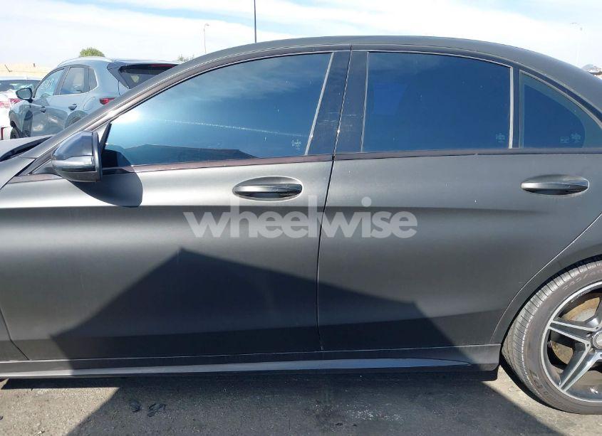 Photo 14 of 2016 Mercedes-benz C 450 AMG 4MATIC (VIN 55SWF6EBXGU141867)