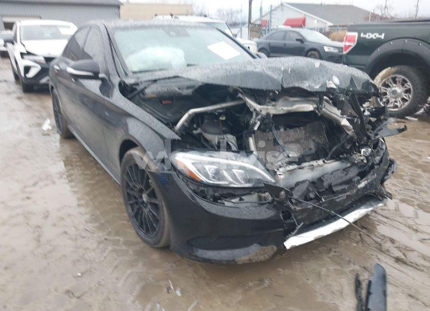 2015 Mercedes-benz C 400 4MATIC (VIN 55SWF6GB2FU028247) main photo