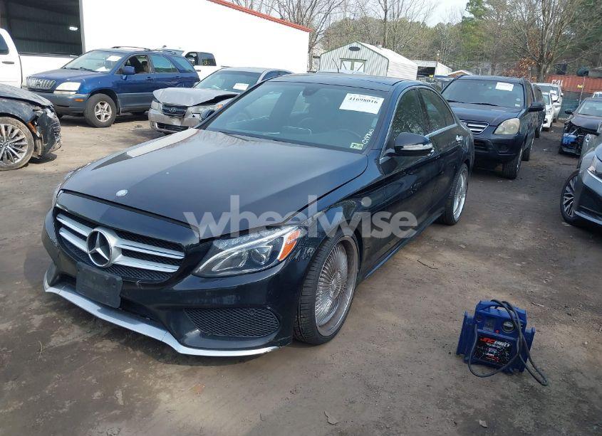 Photo 2 of 2015 Mercedes-benz C 400 4MATIC (VIN 55SWF6GB6FU010138)