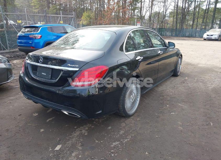 Photo 4 of 2015 Mercedes-benz C 400 4MATIC (VIN 55SWF6GB6FU010138)