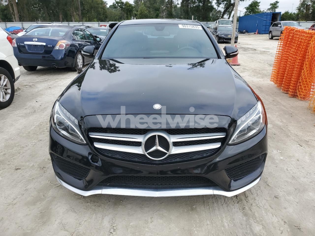Photo 5 of 2015 MERCEDES-BENZ C 400 4MATIC (VIN 55SWF6GB7FU034318)