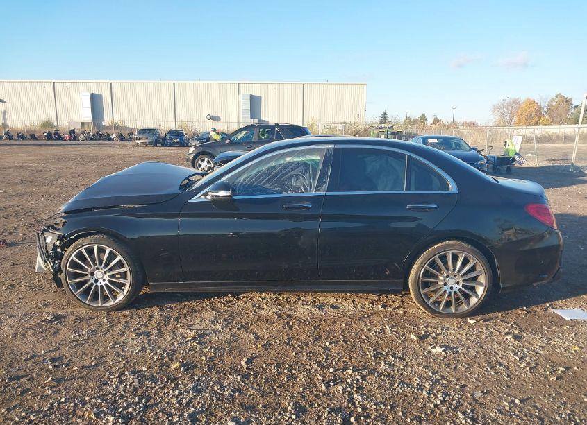 Photo 12 of 2015 Mercedes-benz C 400 4MATIC (VIN 55SWF6GB9FU012286)