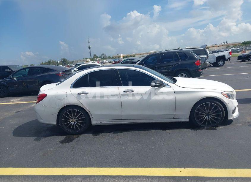 Photo 13 of 2015 Mercedes-benz C 400 4MATIC (VIN 55SWF6GBXFU015973)