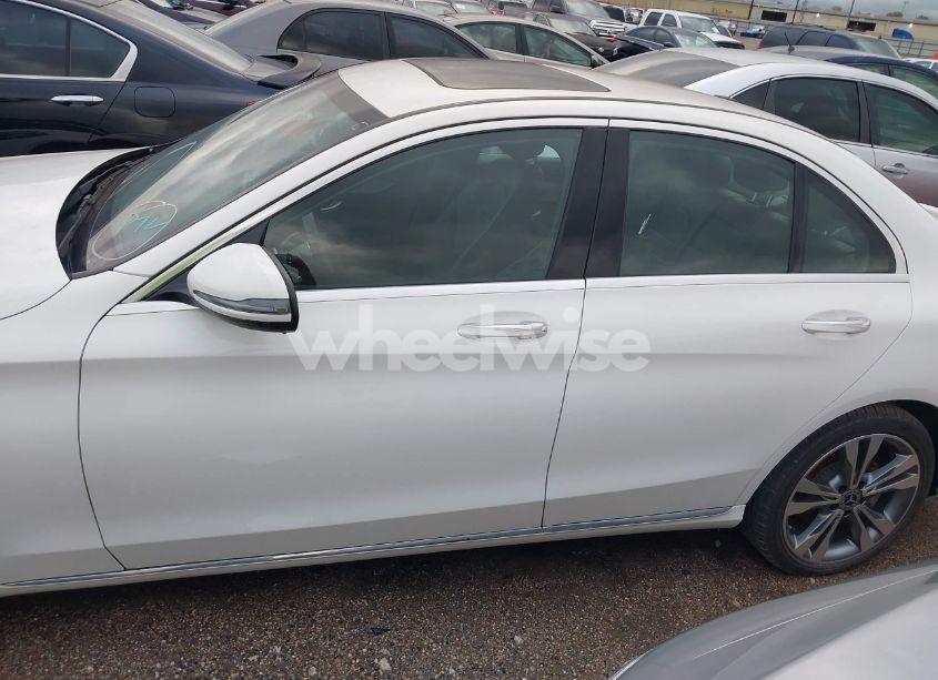 Photo 14 of 2019 Mercedes-benz C 300 (VIN 55SWF8DB0KU284459)