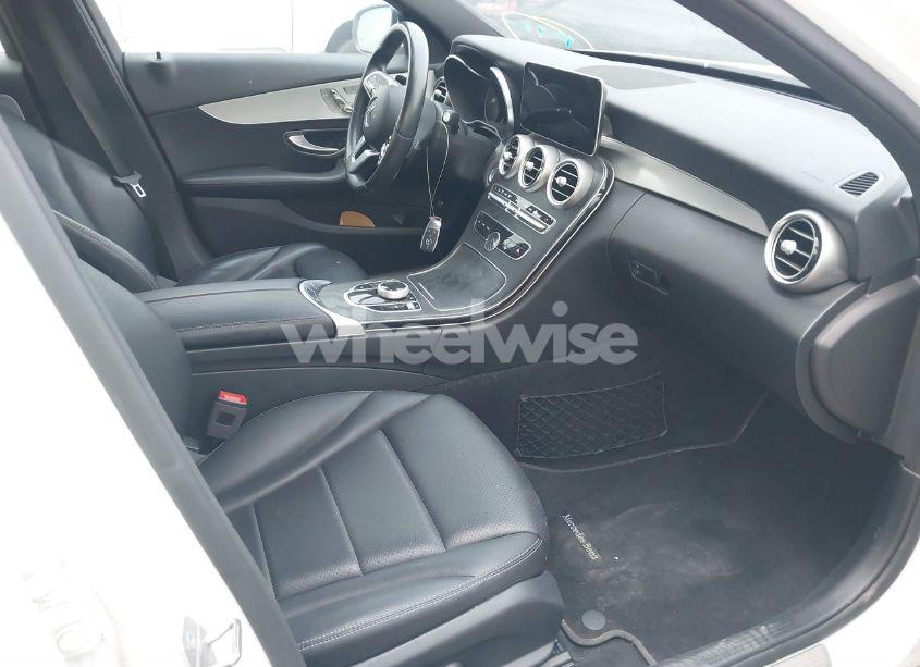 Photo 5 of 2019 Mercedes-benz C 300 (VIN 55SWF8DB0KU284459)