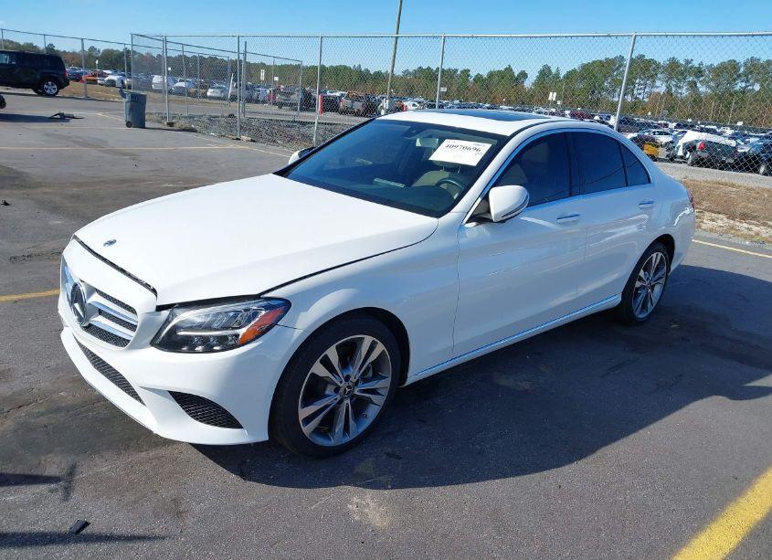 Photo 2 of 2019 Mercedes-benz C 300 (VIN 55SWF8DB0KU288673)