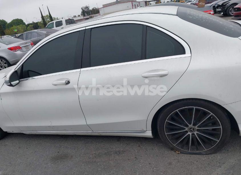 Photo 14 of 2019 Mercedes-benz C 300 (VIN 55SWF8DB0KU290584)