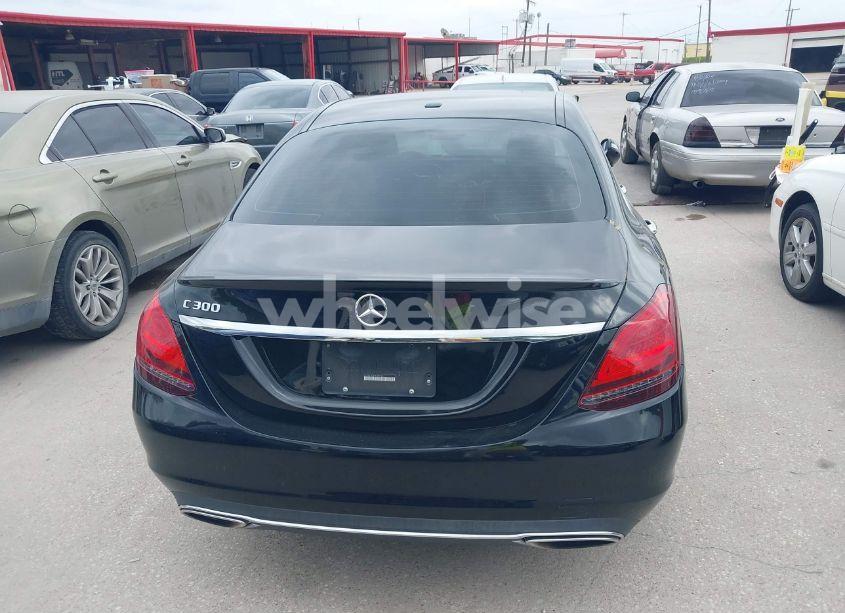 Photo 16 of 2019 Mercedes-benz C 300 (VIN 55SWF8DB0KU307061)