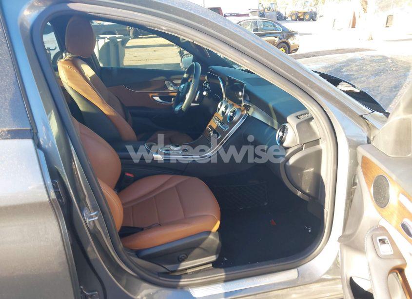 Photo 5 of 2020 Mercedes-benz C 300 (VIN 55SWF8DB0LU322984)