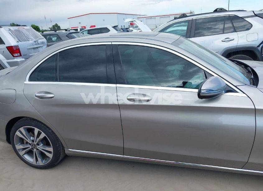Photo 13 of 2019 Mercedes-benz C 300 (VIN 55SWF8DB1KU296488)