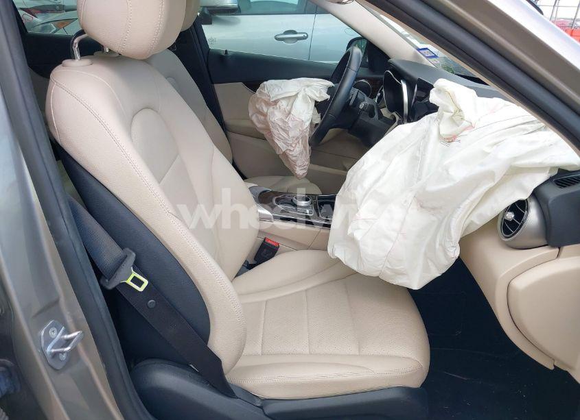 Photo 5 of 2019 Mercedes-benz C 300 (VIN 55SWF8DB1KU296488)