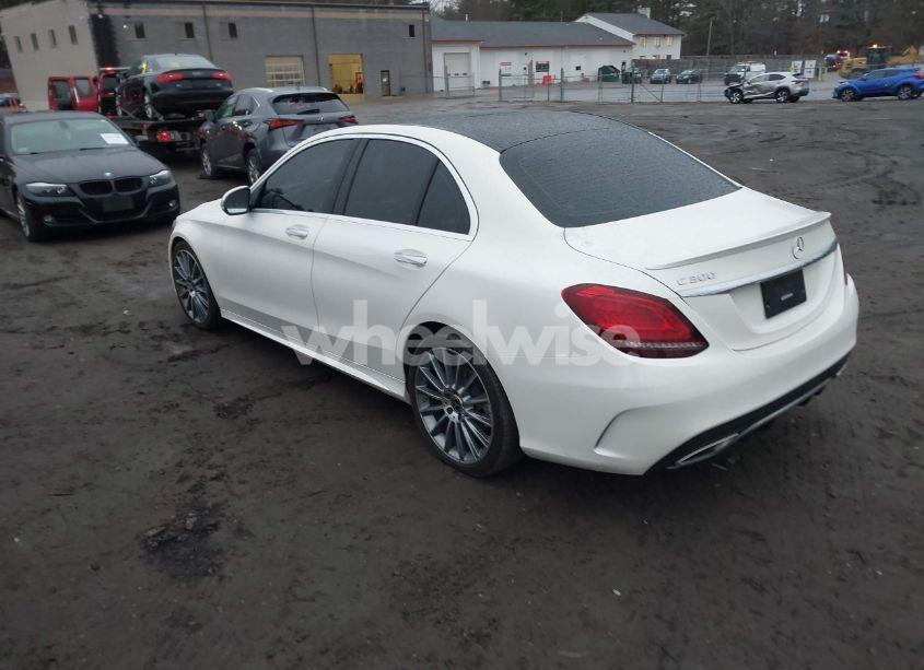 Photo 3 of 2019 Mercedes-benz C 300 (VIN 55SWF8DB2KU291297)
