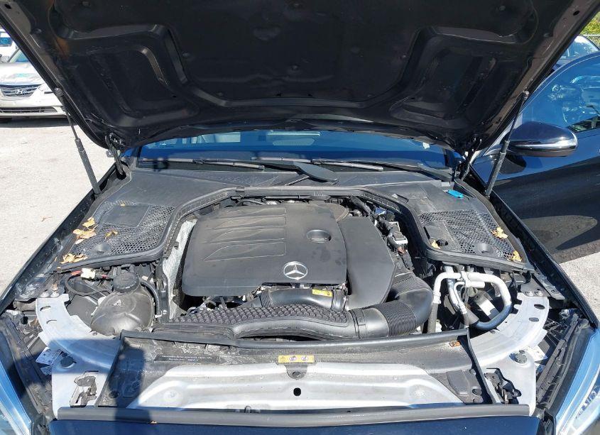 Photo 10 of 2019 Mercedes-benz C 300 (VIN 55SWF8DB2KU295432)