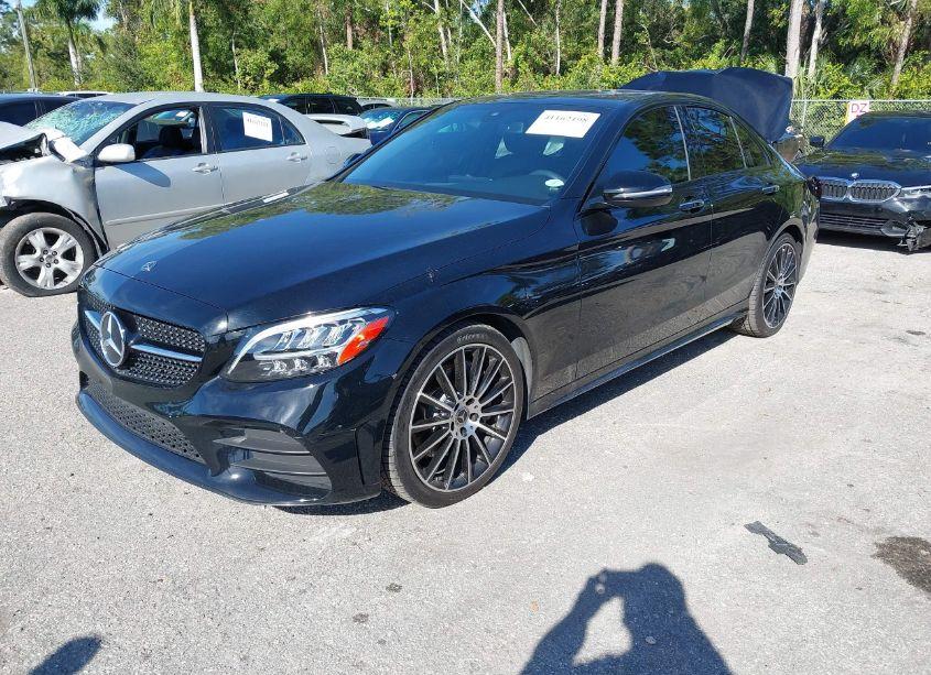 Photo 2 of 2019 Mercedes-benz C 300 (VIN 55SWF8DB2KU295432)