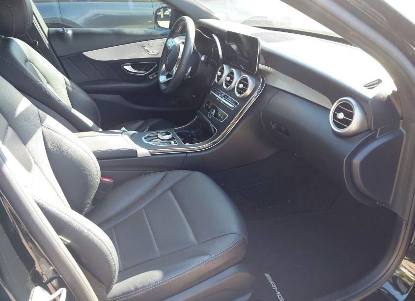Photo 5 of 2019 Mercedes-benz C 300 (VIN 55SWF8DB2KU295432)