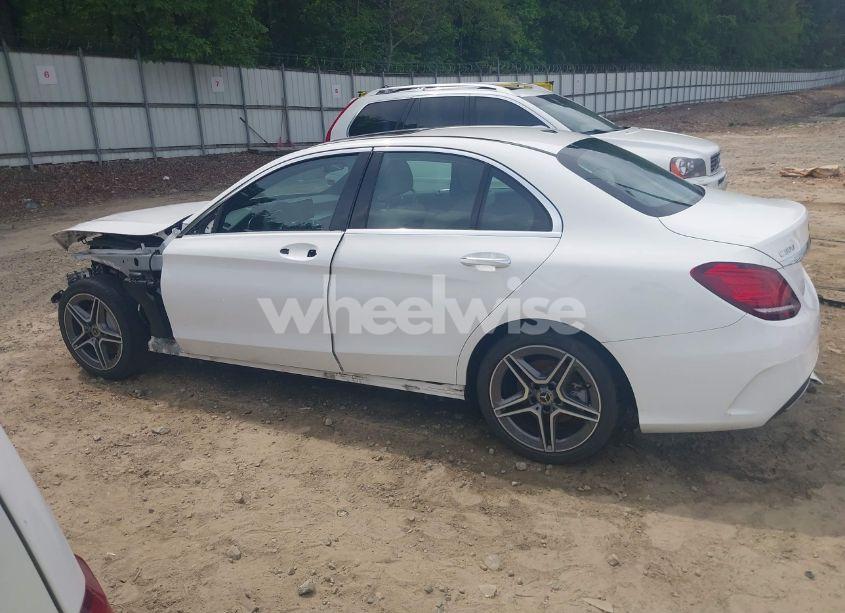 Photo 15 of 2019 Mercedes-benz C 300 (VIN 55SWF8DB4KU282844)