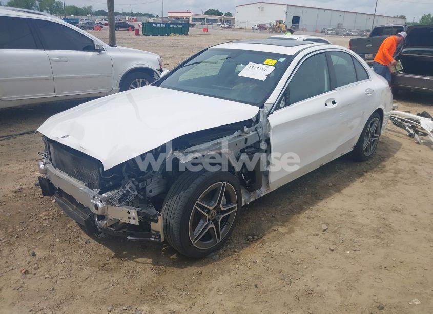 Photo 2 of 2019 Mercedes-benz C 300 (VIN 55SWF8DB4KU282844)