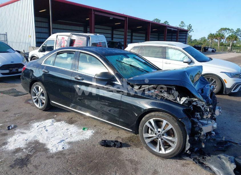 2019 Mercedes-benz C 300 (VIN 55SWF8DB4KU299594) main photo