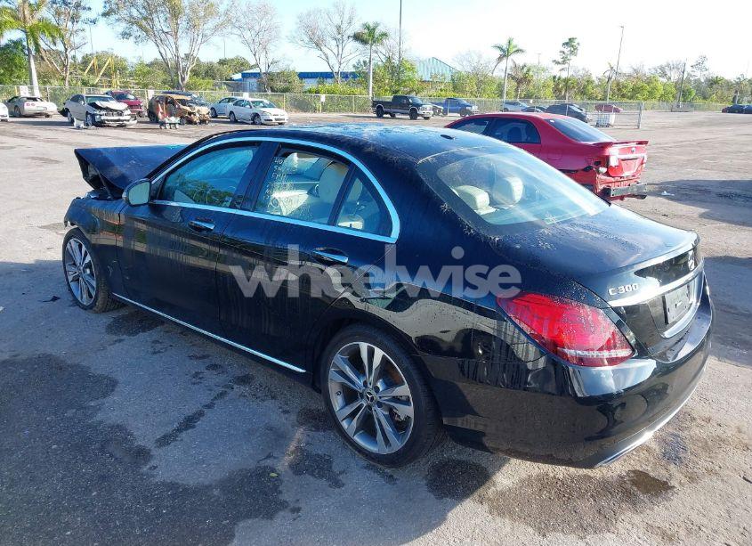 Photo 3 of 2019 Mercedes-benz C 300 (VIN 55SWF8DB4KU299594)