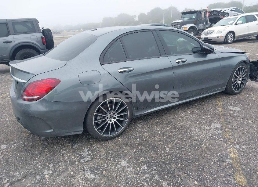 Photo 4 of 2019 Mercedes-benz C 300 (VIN 55SWF8DB5KU293688)