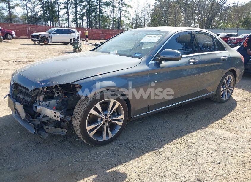 Photo 2 of 2019 Mercedes-benz C 300 (VIN 55SWF8DB5KU293805)