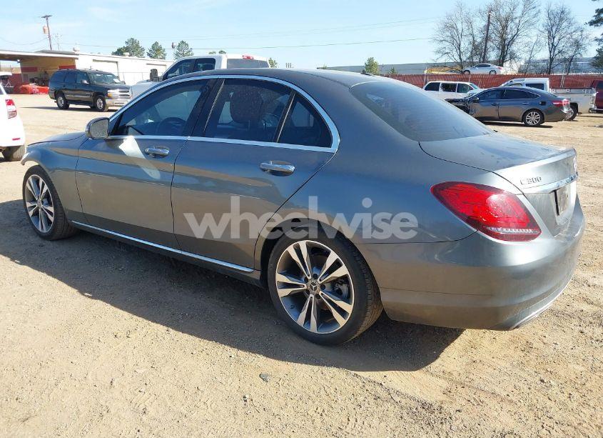 Photo 3 of 2019 Mercedes-benz C 300 (VIN 55SWF8DB5KU293805)