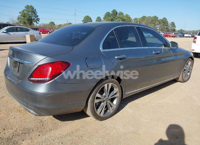 Photo 4 of 2019 Mercedes-benz C 300 (VIN 55SWF8DB5KU293805)