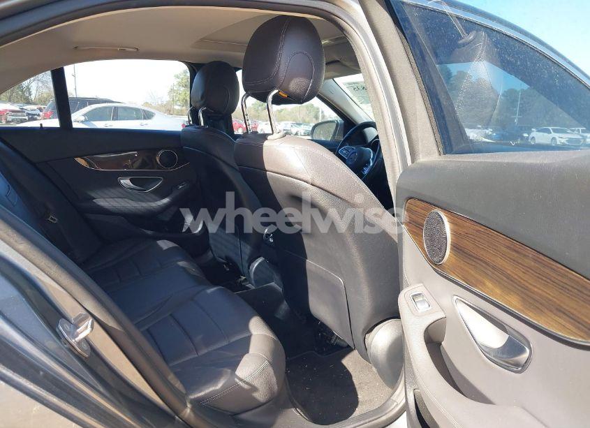 Photo 8 of 2019 Mercedes-benz C 300 (VIN 55SWF8DB5KU293805)