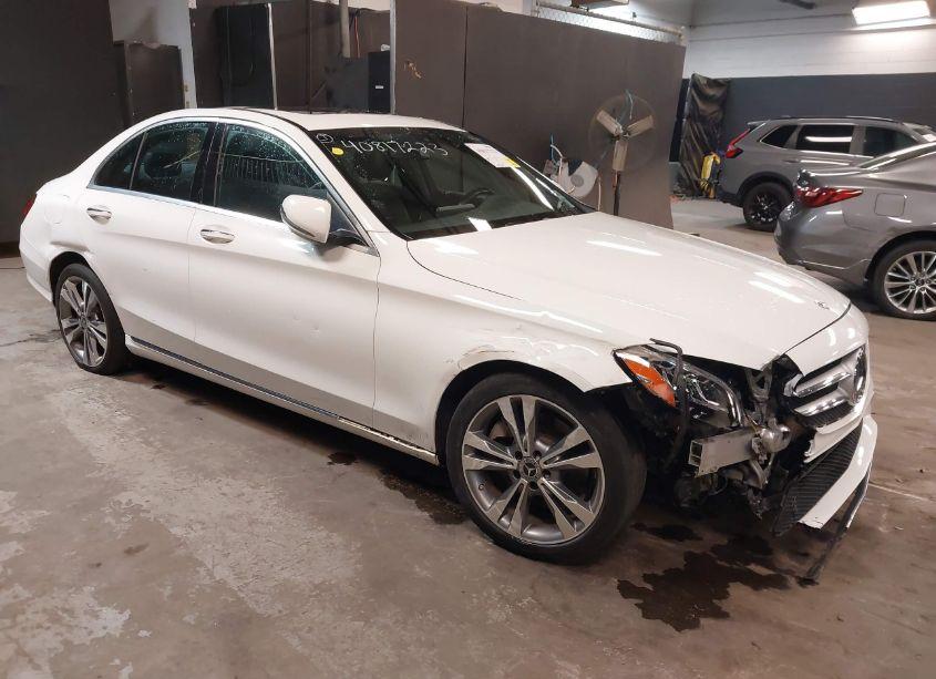 2019 Mercedes-benz C 300 (VIN 55SWF8DB5KU301319) main photo