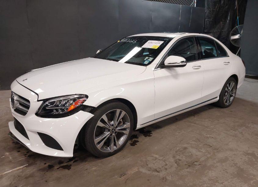 Photo 2 of 2019 Mercedes-benz C 300 (VIN 55SWF8DB5KU301319)