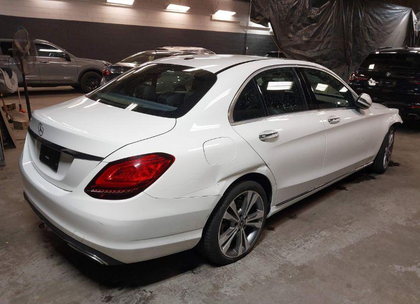 Photo 4 of 2019 Mercedes-benz C 300 (VIN 55SWF8DB5KU301319)
