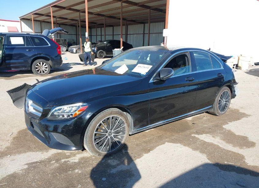 Photo 2 of 2019 Mercedes-benz C 300 (VIN 55SWF8DB5KU307590)