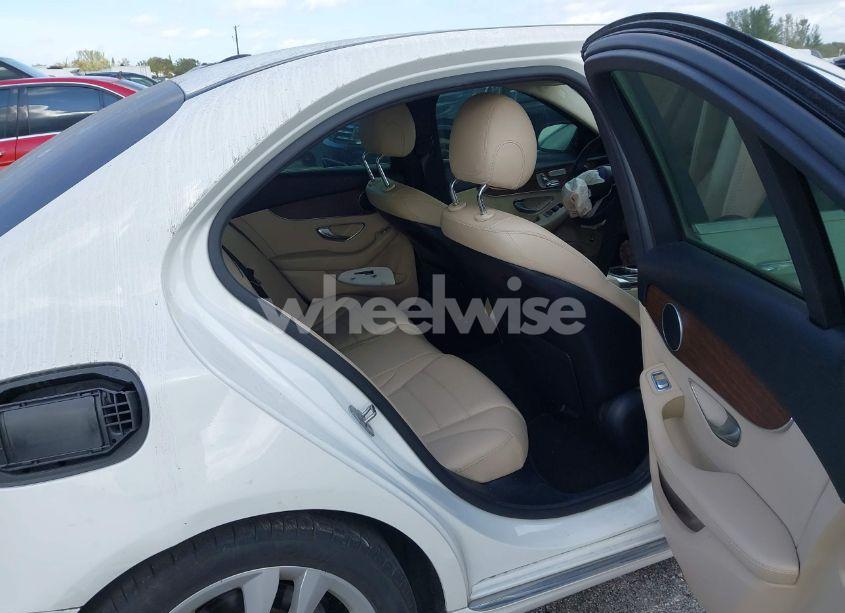 Photo 8 of 2019 Mercedes-benz C 300 (VIN 55SWF8DB6KU282960)