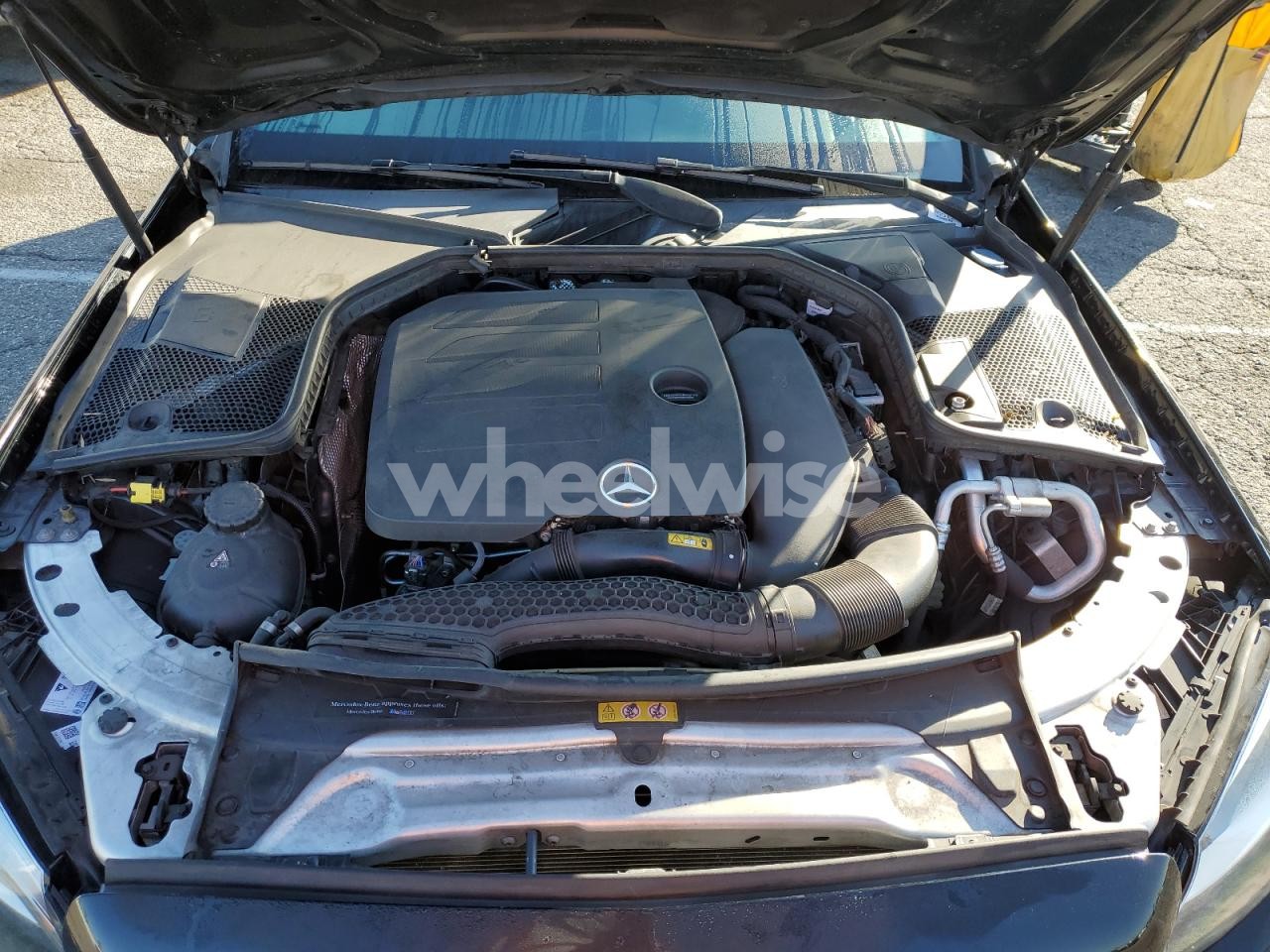 Photo 11 of 2019 MERCEDES-BENZ C 300 (VIN 55SWF8DB6KU303211)