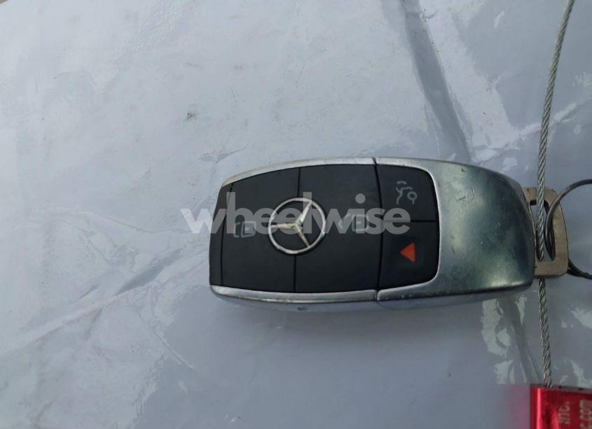 Photo 11 of 2019 Mercedes-benz C 300 (VIN 55SWF8DB6KU308697)