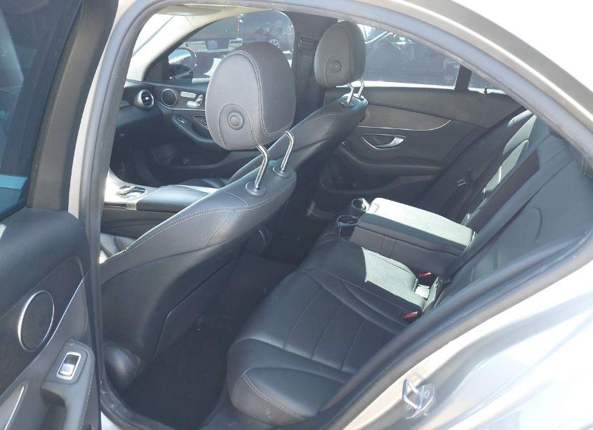 Photo 8 of 2019 Mercedes-benz C 300 (VIN 55SWF8DB8KU300701)