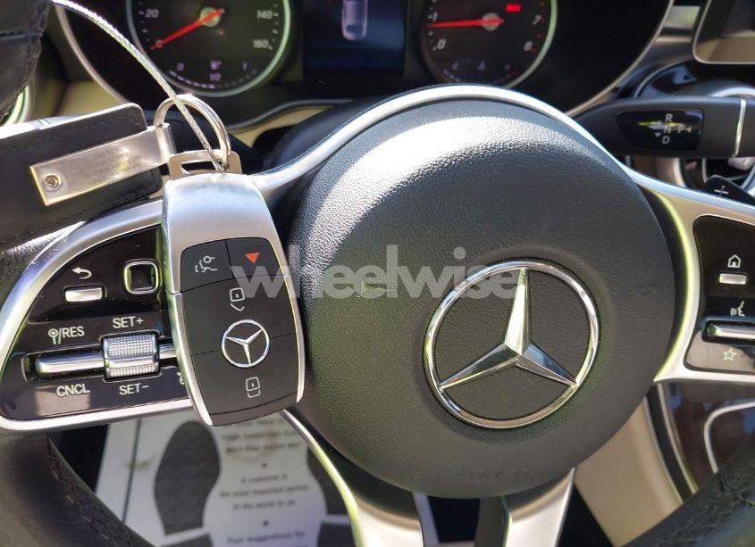 Photo 11 of 2019 Mercedes-benz C 300 (VIN 55SWF8DB8KU307499)