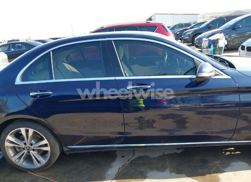 Photo 14 of 2019 Mercedes-benz C 300 (VIN 55SWF8DB8KU307499)