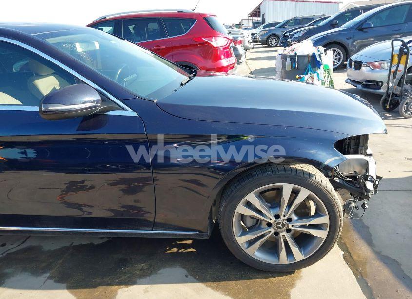 Photo 18 of 2019 Mercedes-benz C 300 (VIN 55SWF8DB8KU307499)