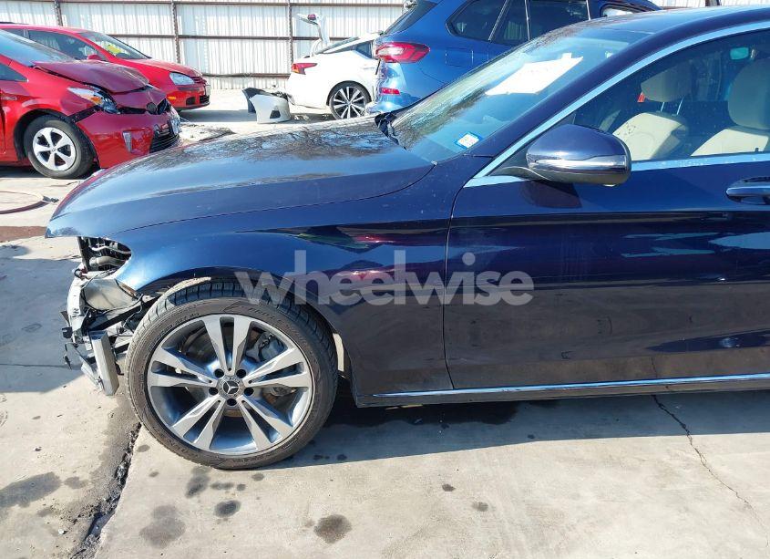 Photo 19 of 2019 Mercedes-benz C 300 (VIN 55SWF8DB8KU307499)