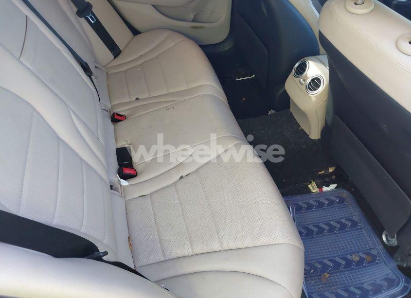 Photo 8 of 2019 Mercedes-benz C 300 (VIN 55SWF8DB9KU294858)