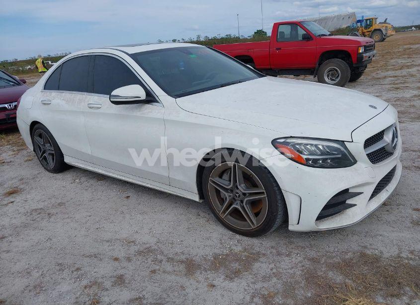 2019 Mercedes-benz C 300 (VIN 55SWF8DB9KU302165) main photo